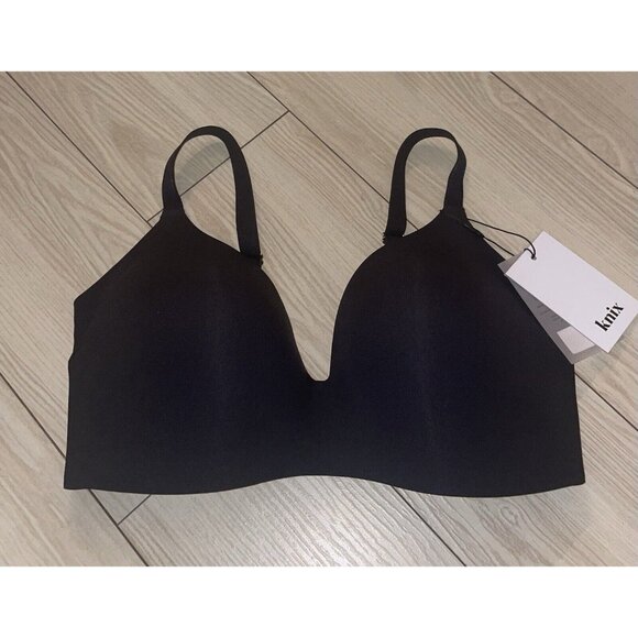 Knix Wing Woman Bra Molded Cups Wire Free Womens Size 7 Black New Nwt - Picture 2 of 6